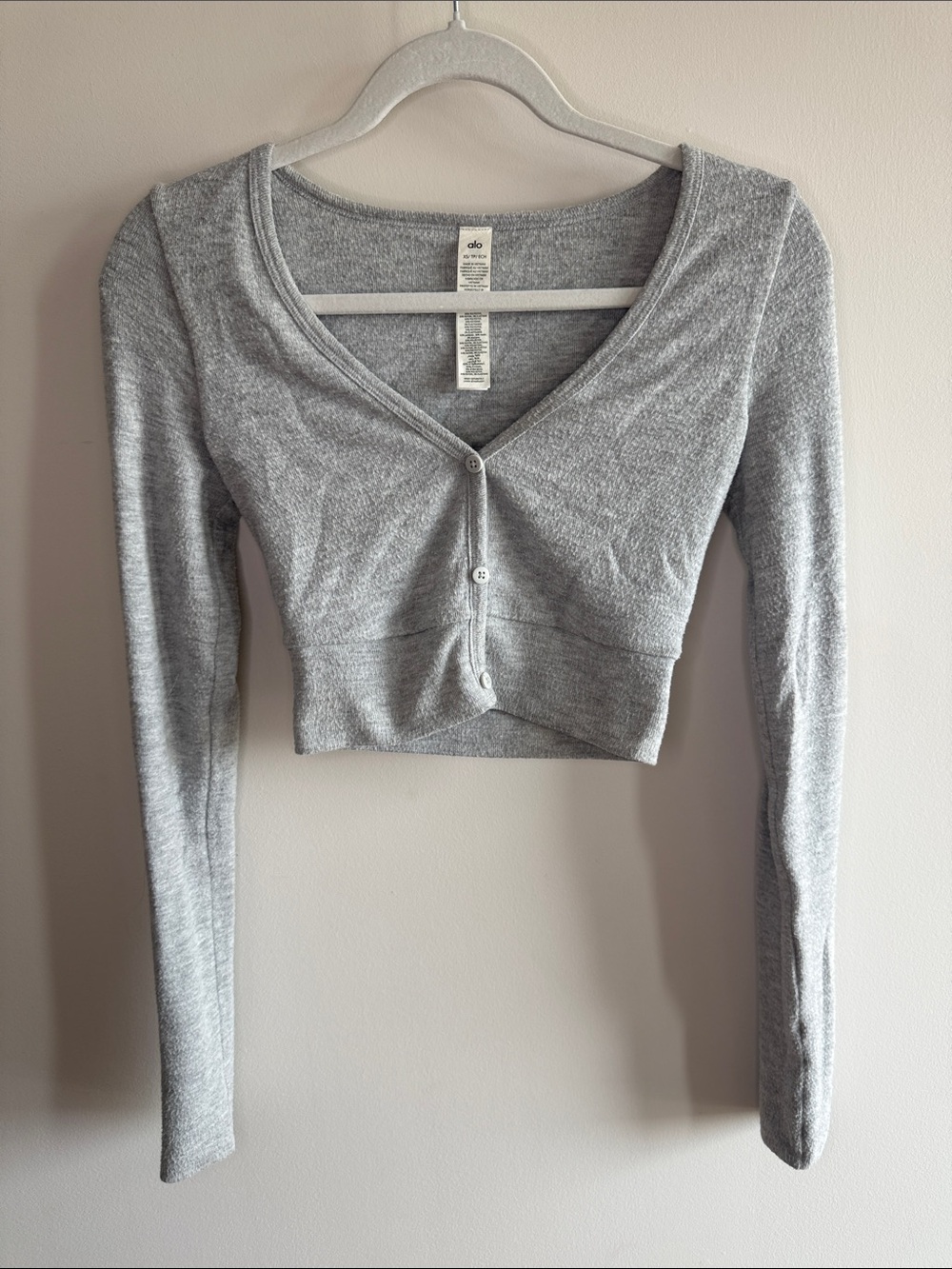 ALO Yoga Light Gray Cropped Wrap Button-Front Top, XS